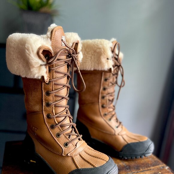 UGG Adirondack lll Tall Women's Boots Light Brown/Tan Black Size 5 - Picture 10 of 10